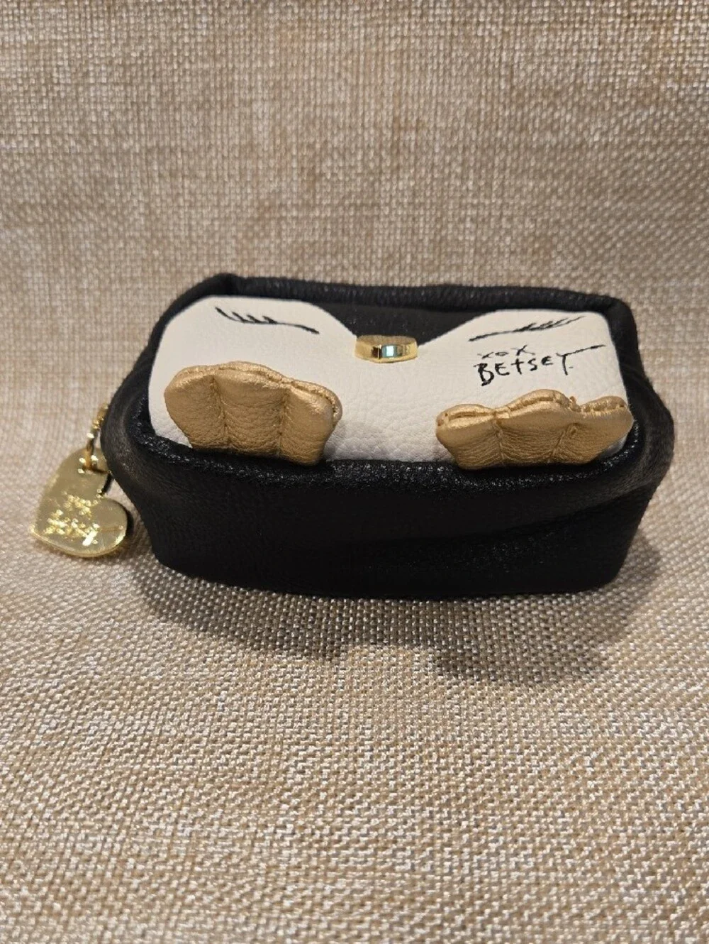 Betsey Johnson Penguin Coin Purse EUC 3.5